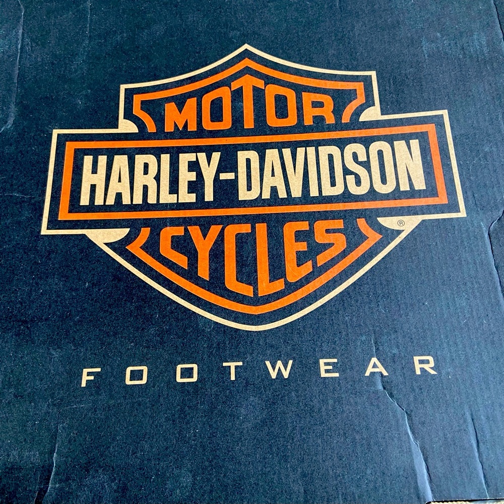 Cute Harley Davidson Riding Boots. Only worn once.